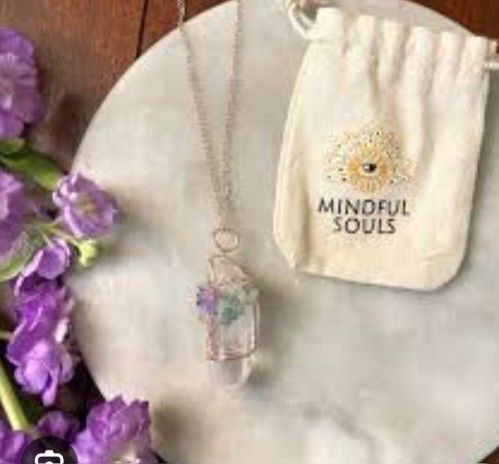 CRYSTAL QUARTZ WIRED TREE OF LIFE NECKLACE!