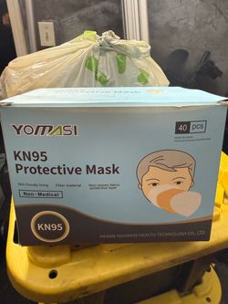 Yomasi KN95 mask