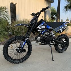 125cc Dirt Bike Big Wheel 