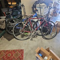 3 BIKES, HEAVY DUTY BIKE RACK