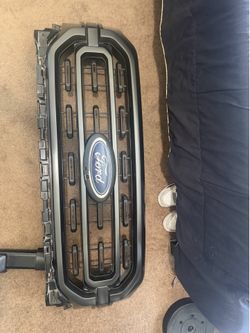 Ford f-150 grill