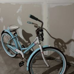 ADULT Bike (Bike Lock Included)