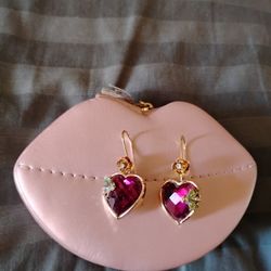 Betsey Johnson
Faux Stone Heart Critter Dangle Earrings