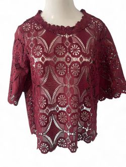 Size L Lace Burgundy Top
