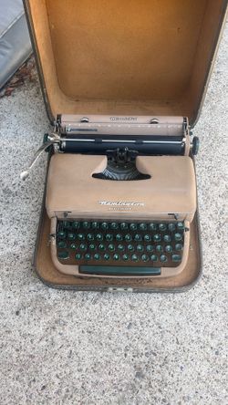 Remington Quiet Riter Typewriter