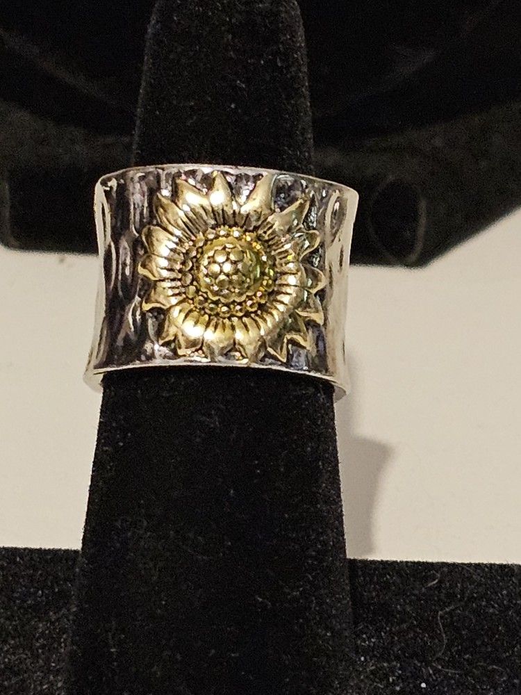 New Two Toned Sunflower Ring Size 8