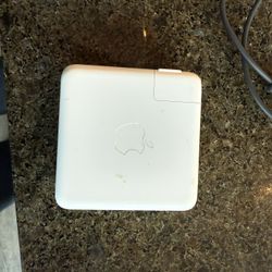 Apple 96W USB C Mac Charger 