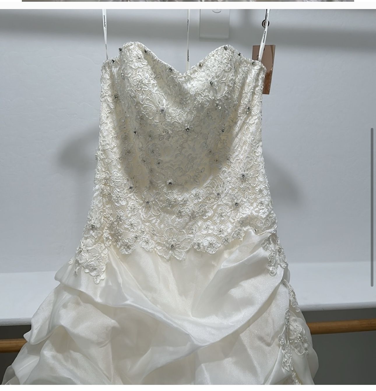 NWT Cosmobella Milano Gown Size 10
