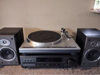 Direct drive turntable setup. Free Records
