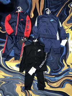 NWT Nike 2t