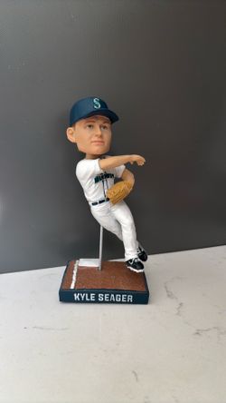 Kyle Seagar bobble head