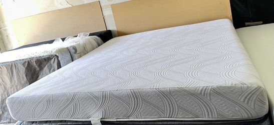 King Size Mattress (Colchon King Size)