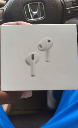 Apple AirPods Pro 3 in Box