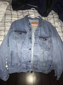 Levis jean jacket