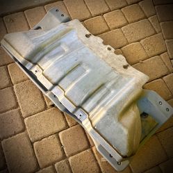 2008 Hummer H3 Skid Plate