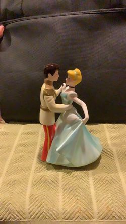 Cinderella and Prince Charming music box