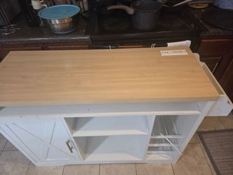 Kitchen island