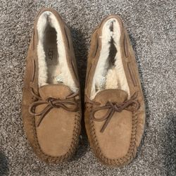 Ugg Moccasins Size 8