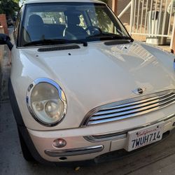 Car Mini Cooper