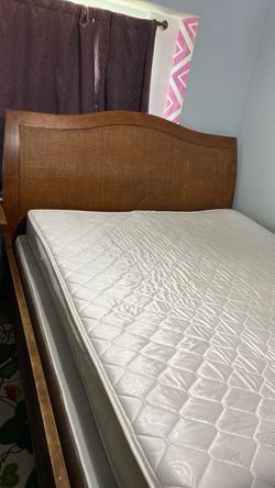 California King Frame and bed