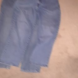 Two Pair Of Lee Jeans 44x30