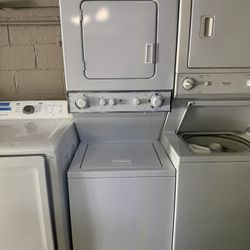 Laundry Center 