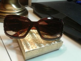 Ladies sunglasses