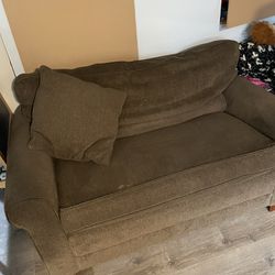 Pull Out Couch - Twin Sleeper