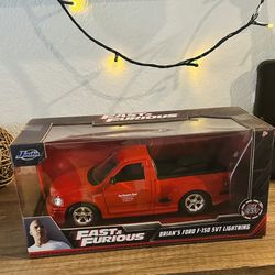 FAST AND FURIOUS BRIAN’S FORD F-150 SVT LIGHTING - SCALE 1:24 - JADA - HOTWHEELS