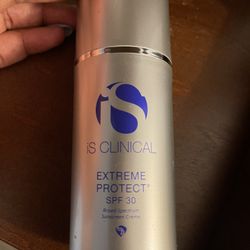 Is Clinical Spf 30  Moisturizer 