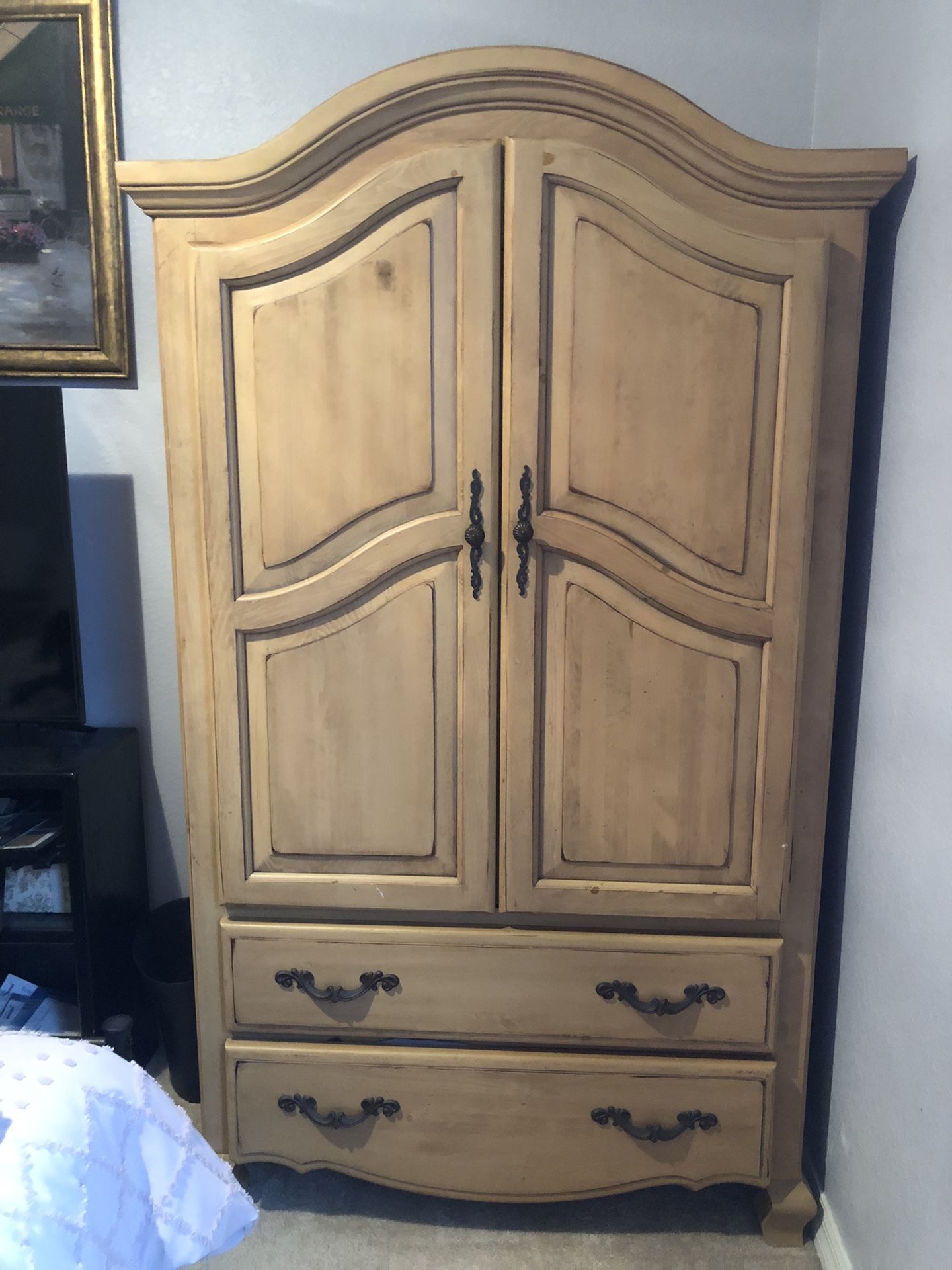Armoire