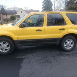 2003 Ford Escape 