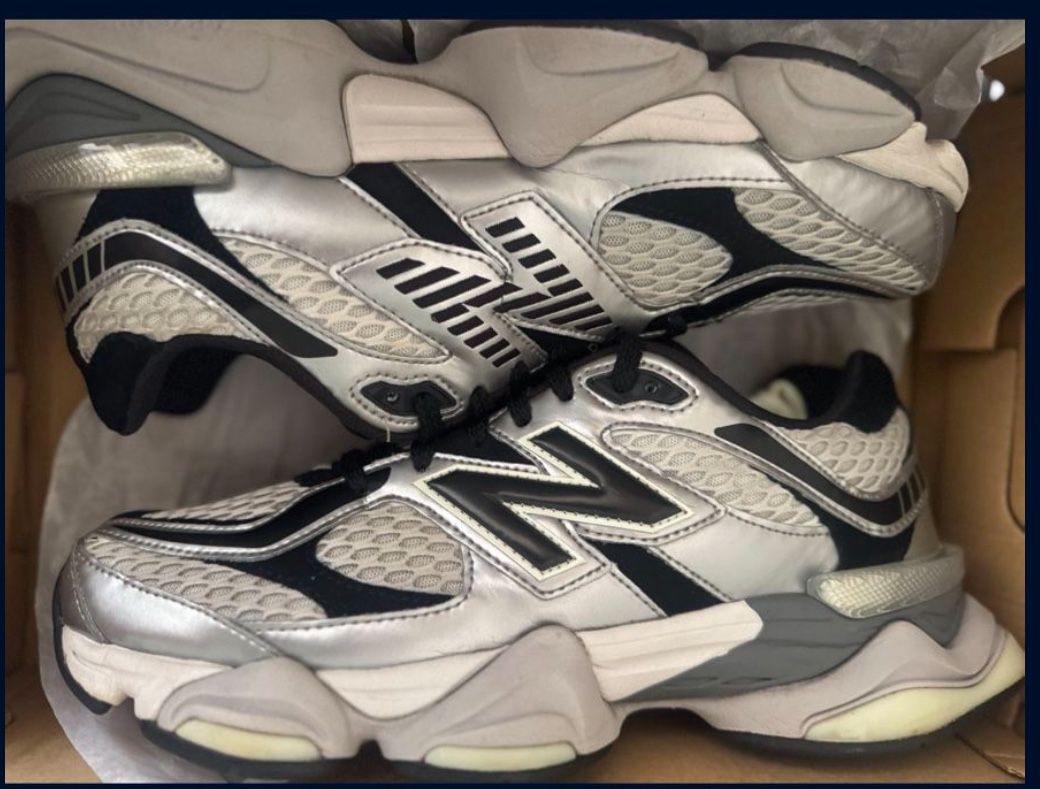 AUTHENTIC NEW BALANCE 9060 SZ 10.5 SHOE PALACE GLOW