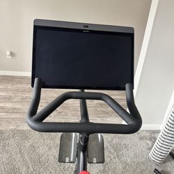 🚴‍♂️✨ Peloton Cross Training Bike – 2021 Edition w/ Swivel Screen ✨🚴‍♀️