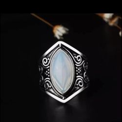 Vintage Style Moonstone Silver Ring 