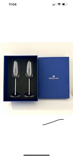 Swarovski Faceted Clear Glass Champagne Flutes Set of 2 (2-Piece) new in the box