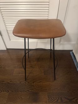 Free barstools