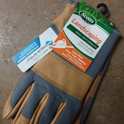 Scott's Landscaping gloves