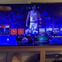 Xbox One / 60in TV