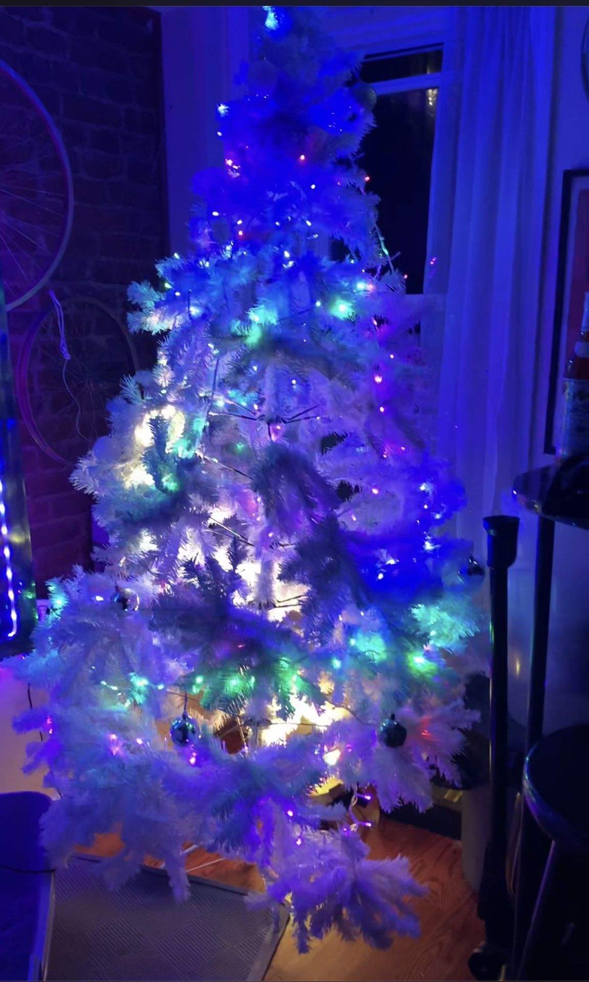 White Xmas Tree Without Lights for Sale in Tamarac, FL OfferUp