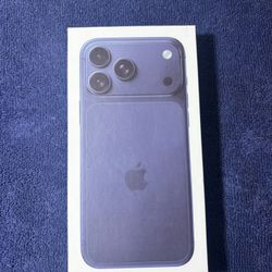 iphone 17 promax deep blue 256 GB
