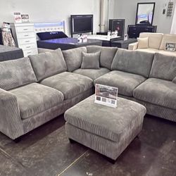 New 99x99 Gray Sectional Couch / Free Delivery 