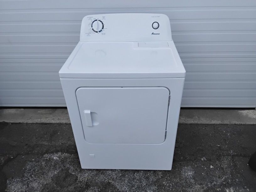 Nice White Amana Gas Dryer OEM Brand New Vent Tub & Gas Line Very Clean Like New.