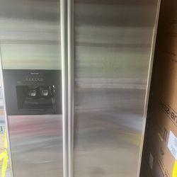 Kitchen Aid fridge 