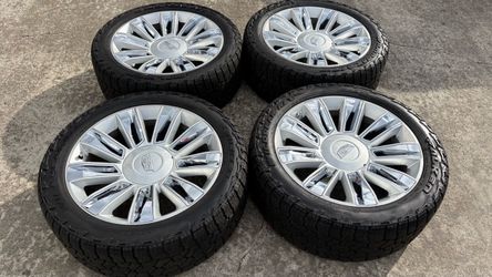 22 INCH 2018 CADILLAC ESCALADE PLATINUM EDITION RIMS AND TIRES.6 lug