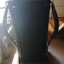 Treadmill Works Great No Problems 