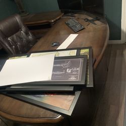 Big Table 6ft By 3 Ft By 4 Ft make offer broken drawers