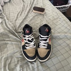 Jordan 1 Mid Se Tartan Swoosh