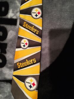 Pittsburgh Steelers NFL tie ($10)
