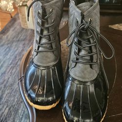 Sporto Boots. Like New.  Size 8 M